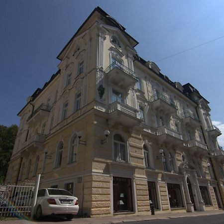 Hotel Westend Marianske Lazne Exterior photo